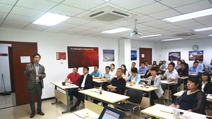 東方雨虹TPO事業部召開4月月度會議